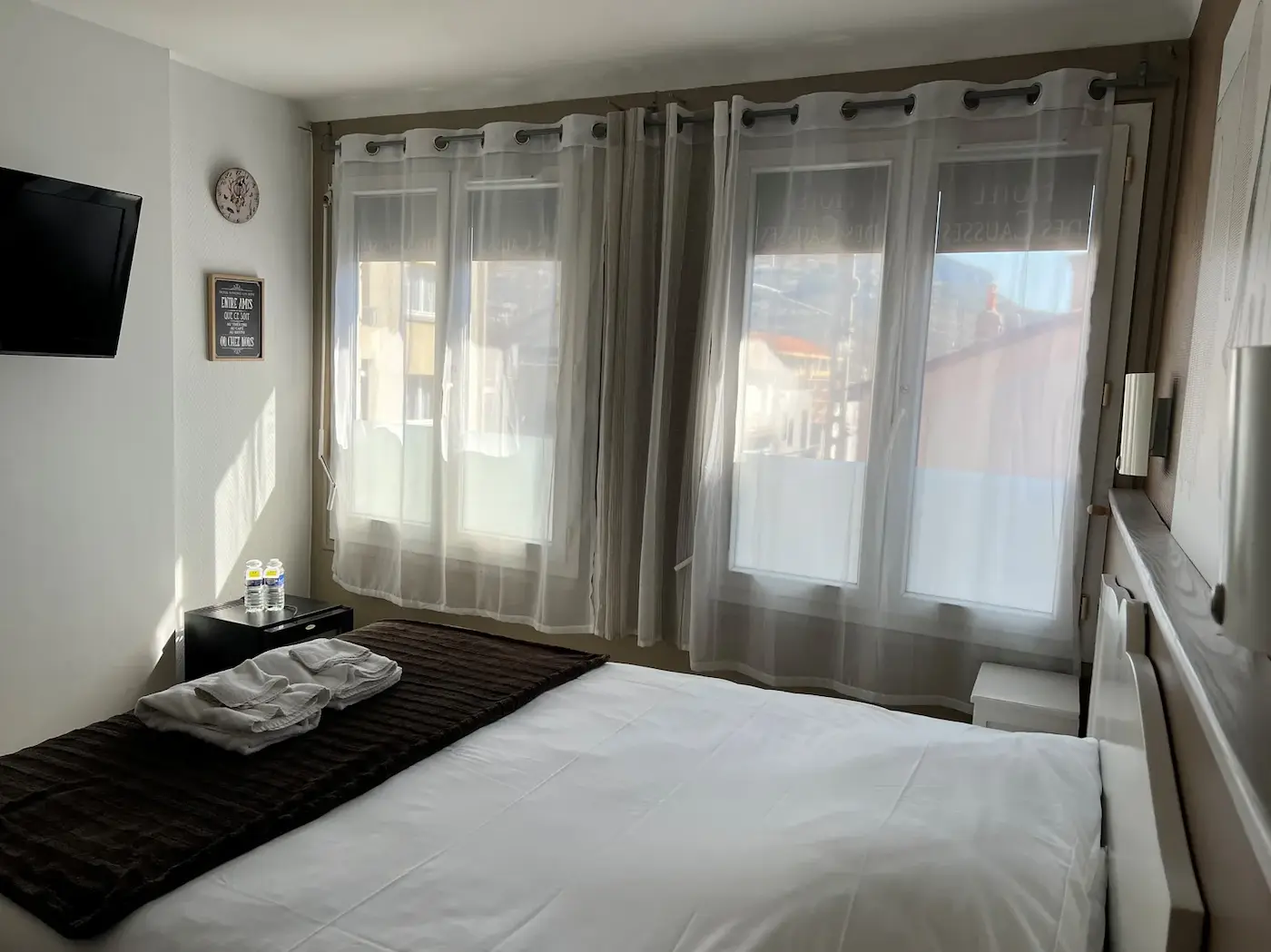 Chambre Double Confort Hôtel des Causses Millau Aveyron